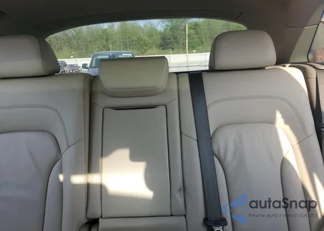 2012 Audi Q5 2.0T Premium z USA, uszkodzony, nr VIN WA1LFAFP2CA026257